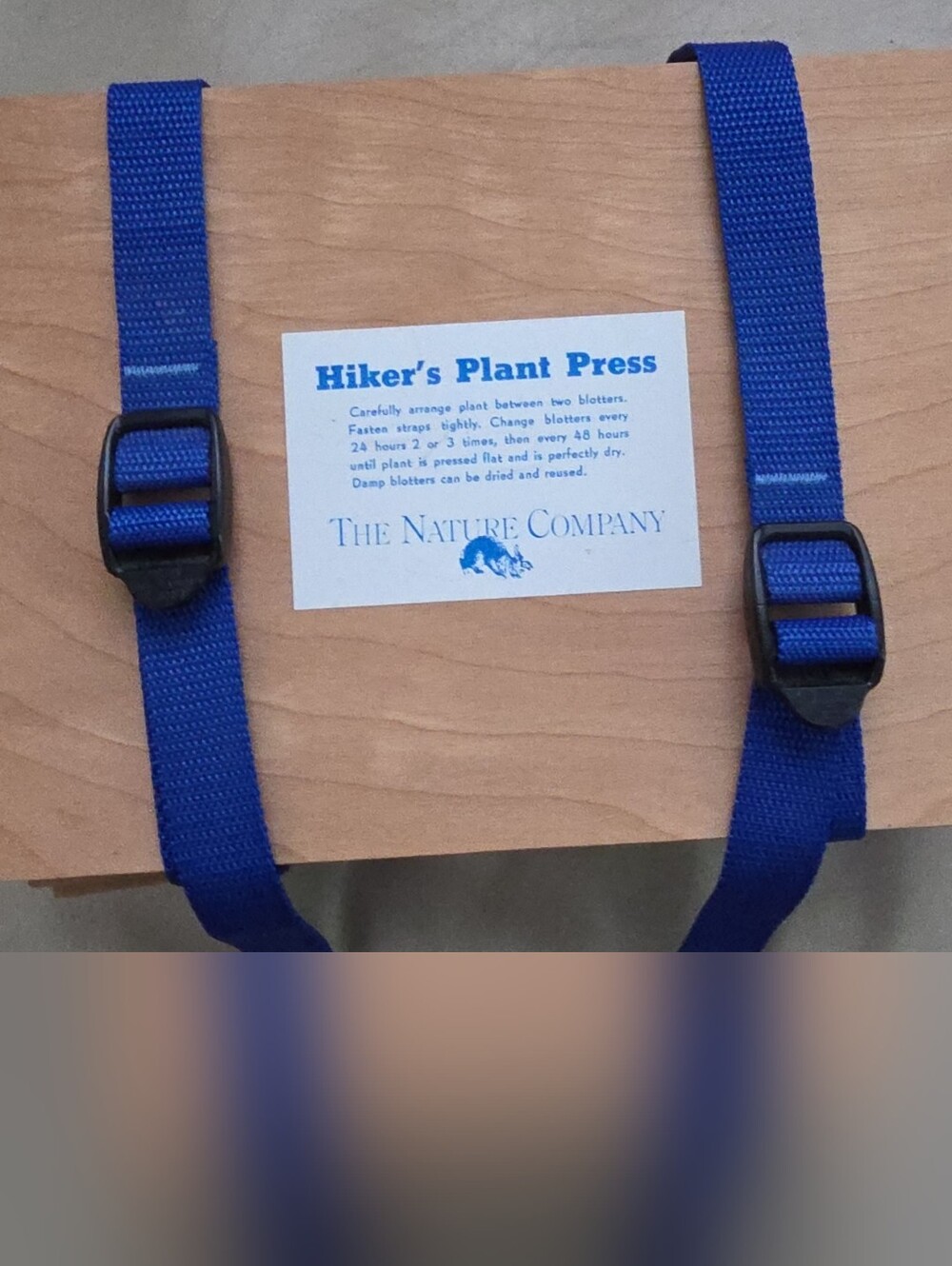 Hiker's Plant Press with Blue Straps Brand New, Never Used DIY Dried FLOWERS